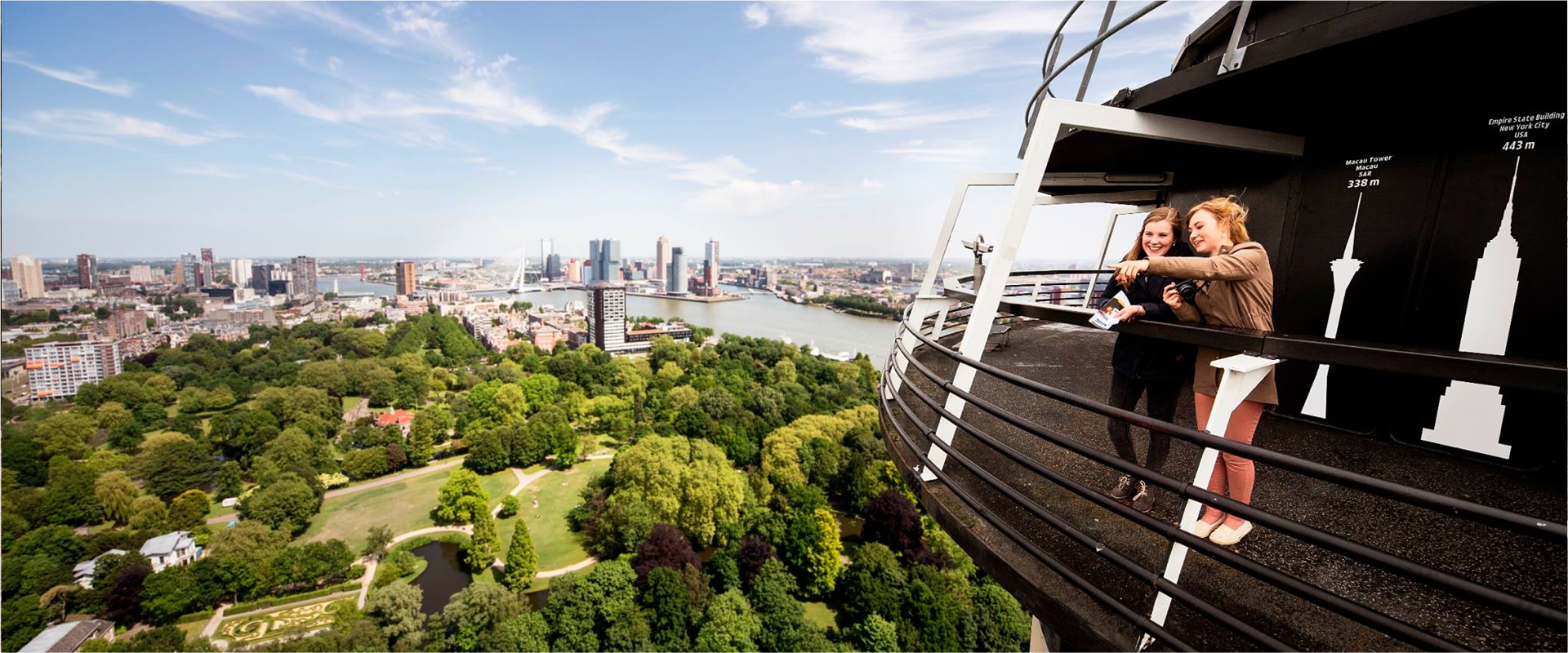 Euromast met uitzicht op het Park